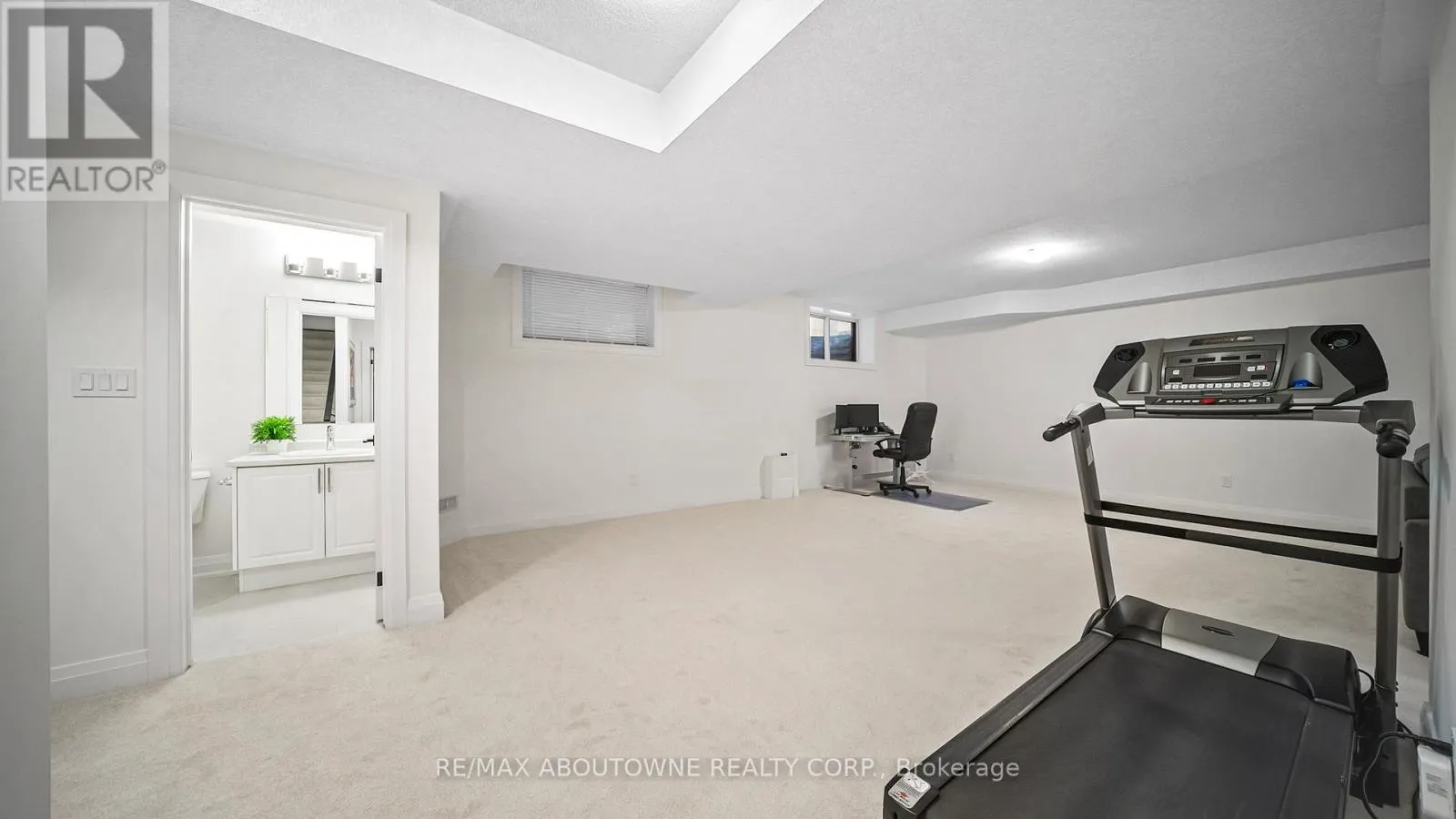 27 JACOB DETWEILLER DRIVE