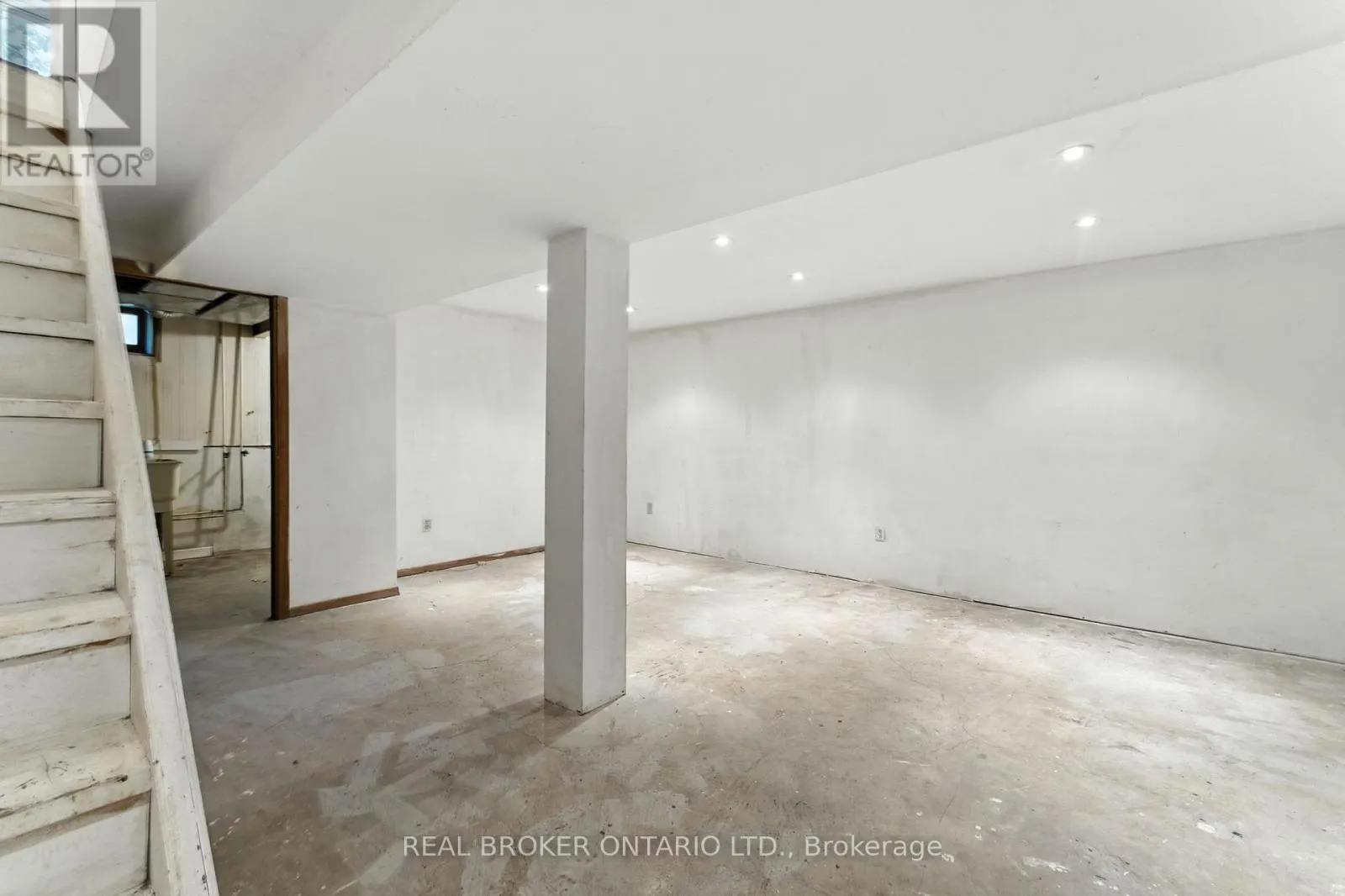 U6 - 258 RICHARDSON DRIVE