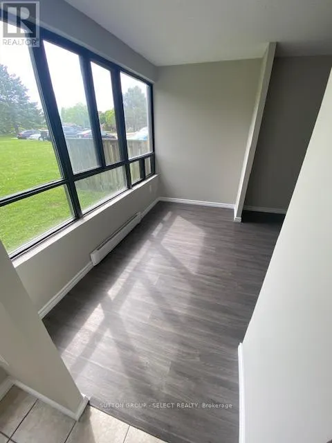 111 - 1600 ADELAIDE STREET N, #111