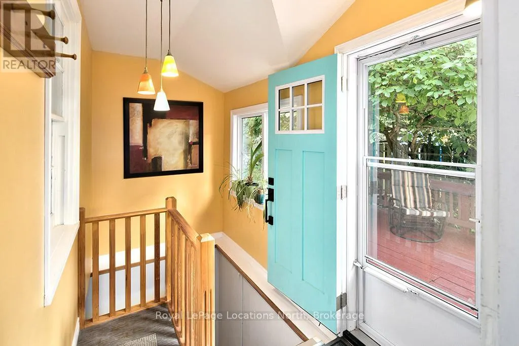 221 GRAHAM STREET