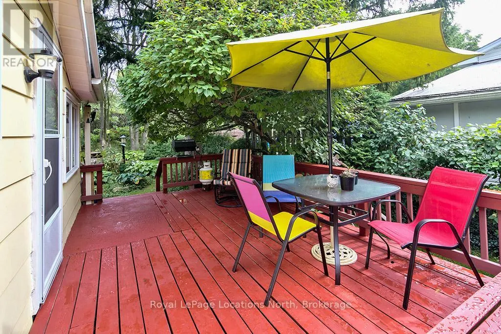 221 GRAHAM STREET