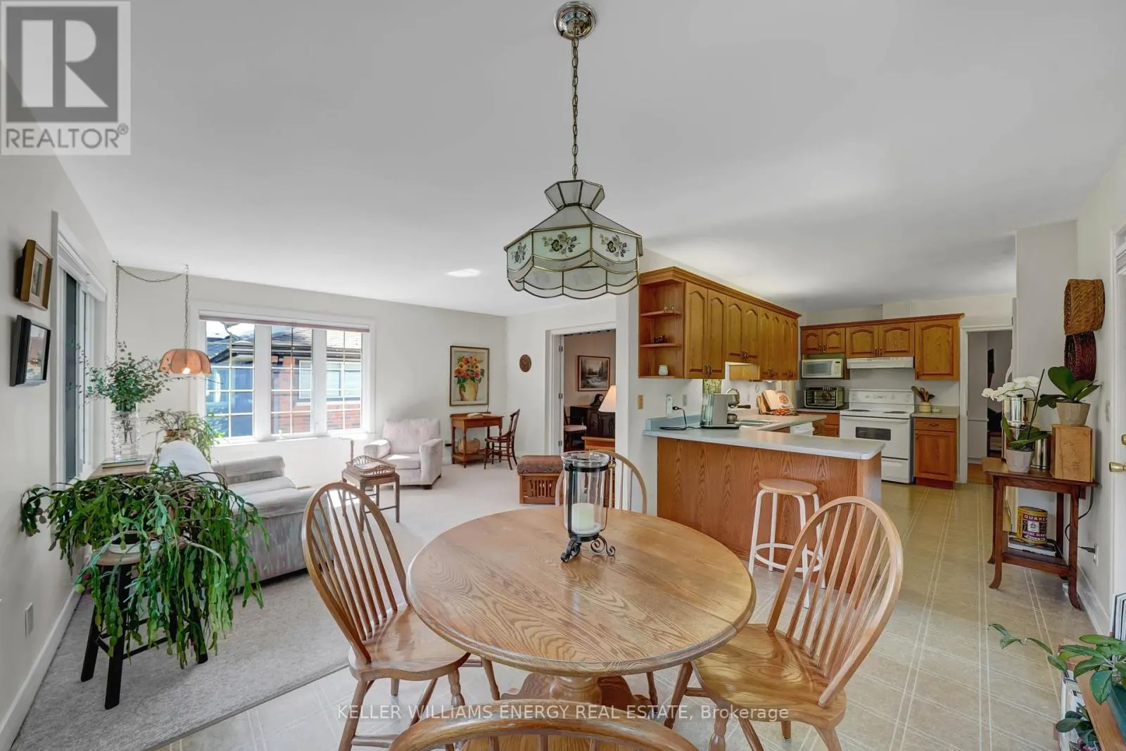 15 SOUTHWOOD CRESCENT