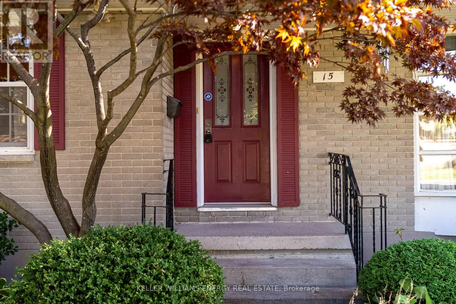 15 SOUTHWOOD CRESCENT