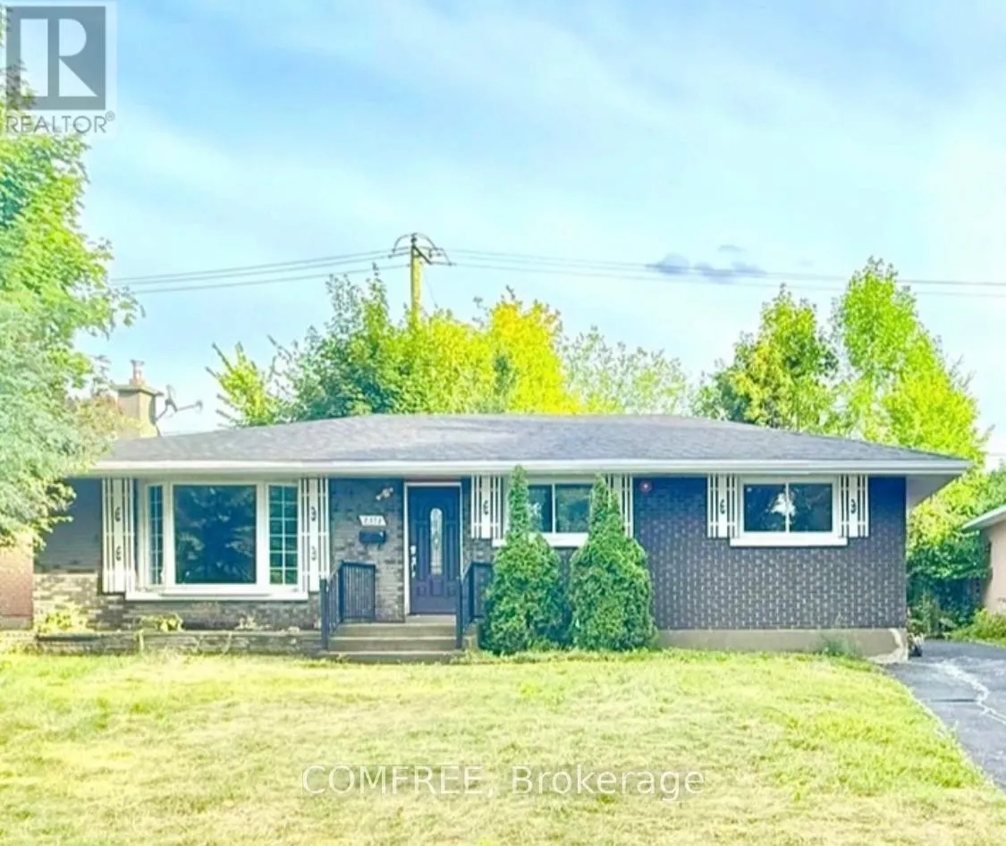 2372 RILEY AVENUE