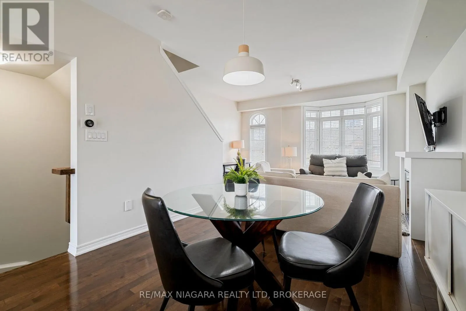 19 - 541 WINSTON ROAD, #19
