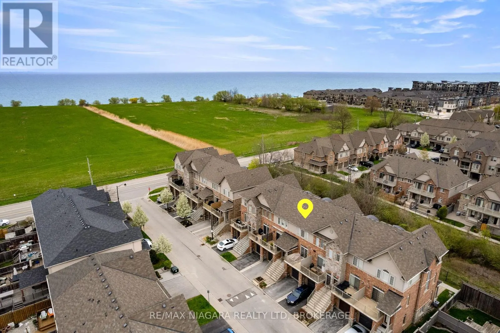 19 - 541 WINSTON ROAD, #19