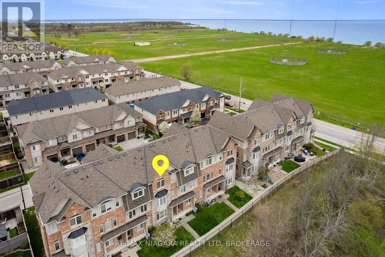 19 - 541 WINSTON ROAD, #19