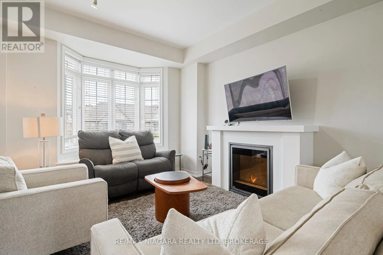 19 - 541 WINSTON ROAD, #19