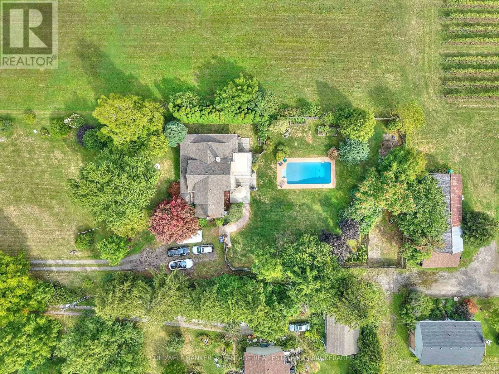 4698 SANDY COVE DRIVE