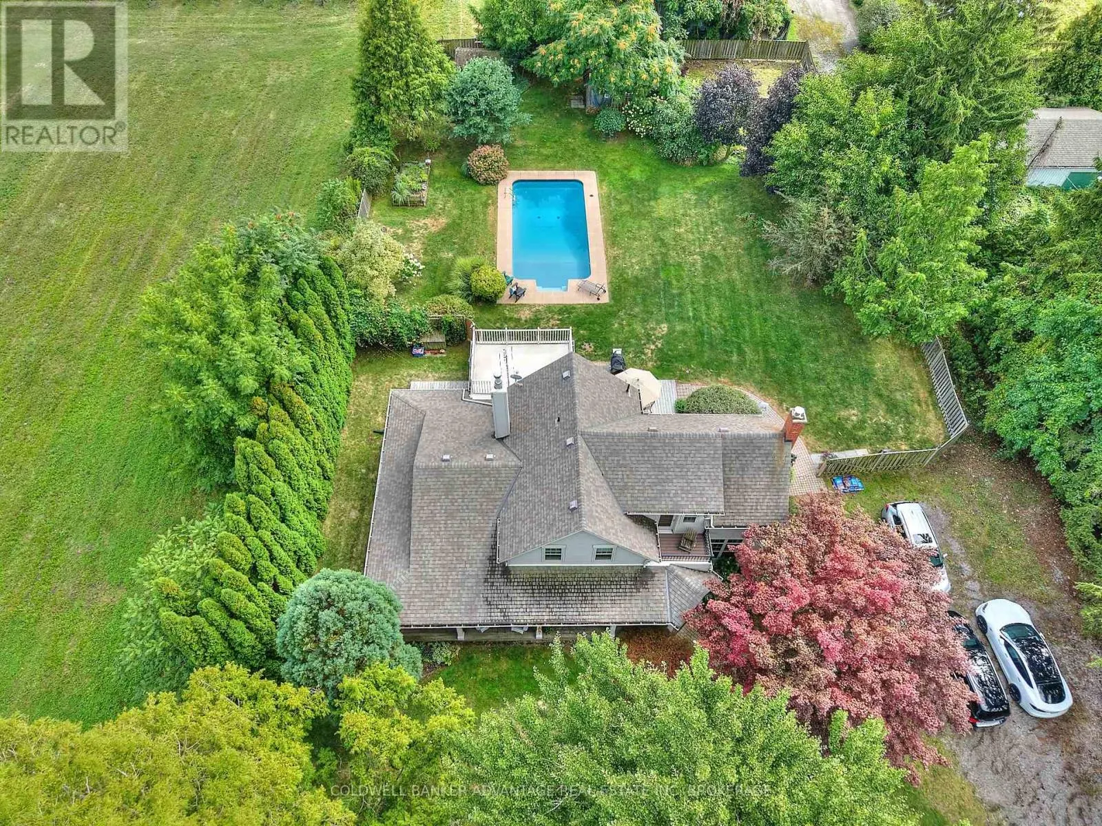 4698 SANDY COVE DRIVE