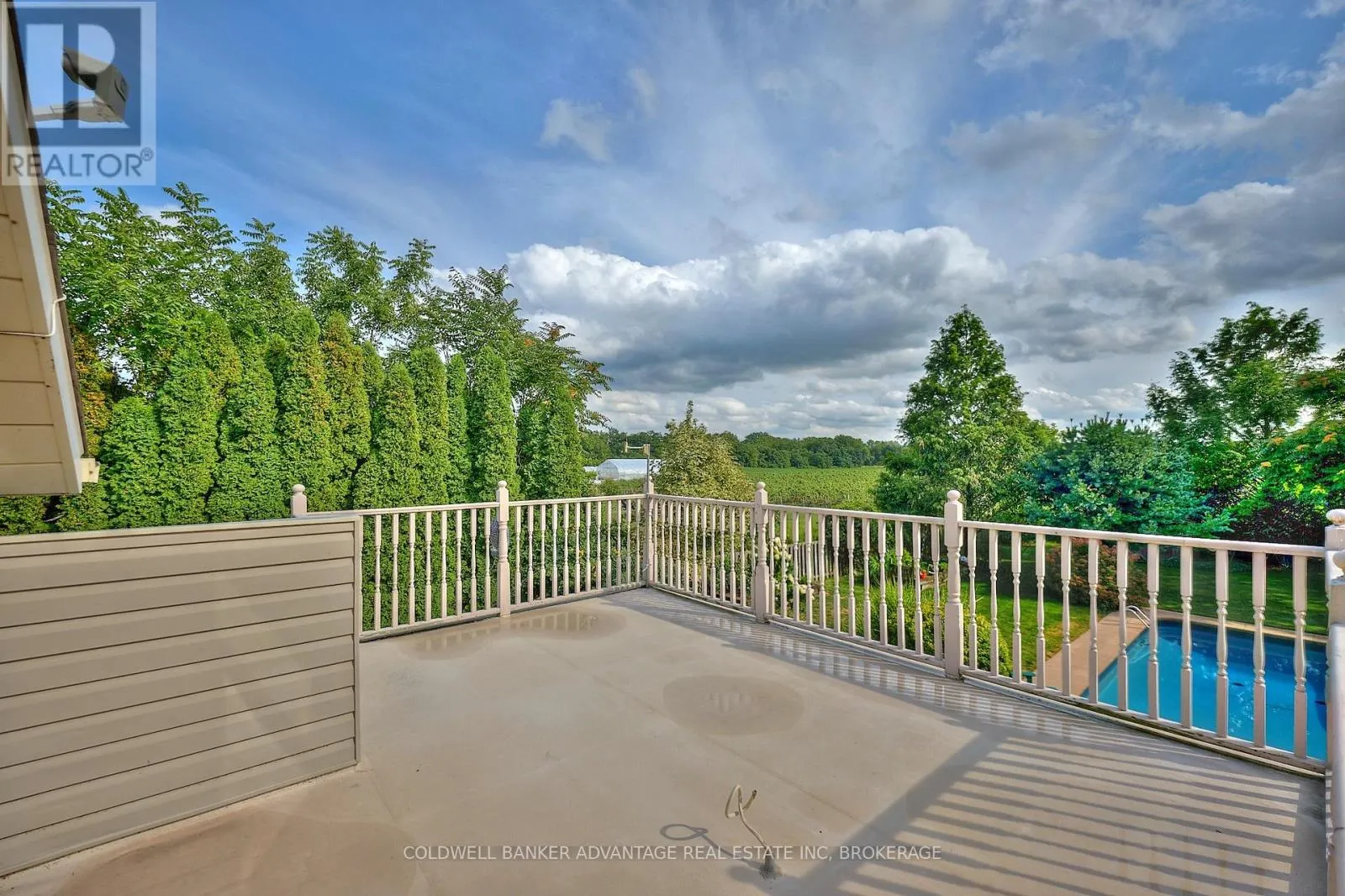 4698 SANDY COVE DRIVE