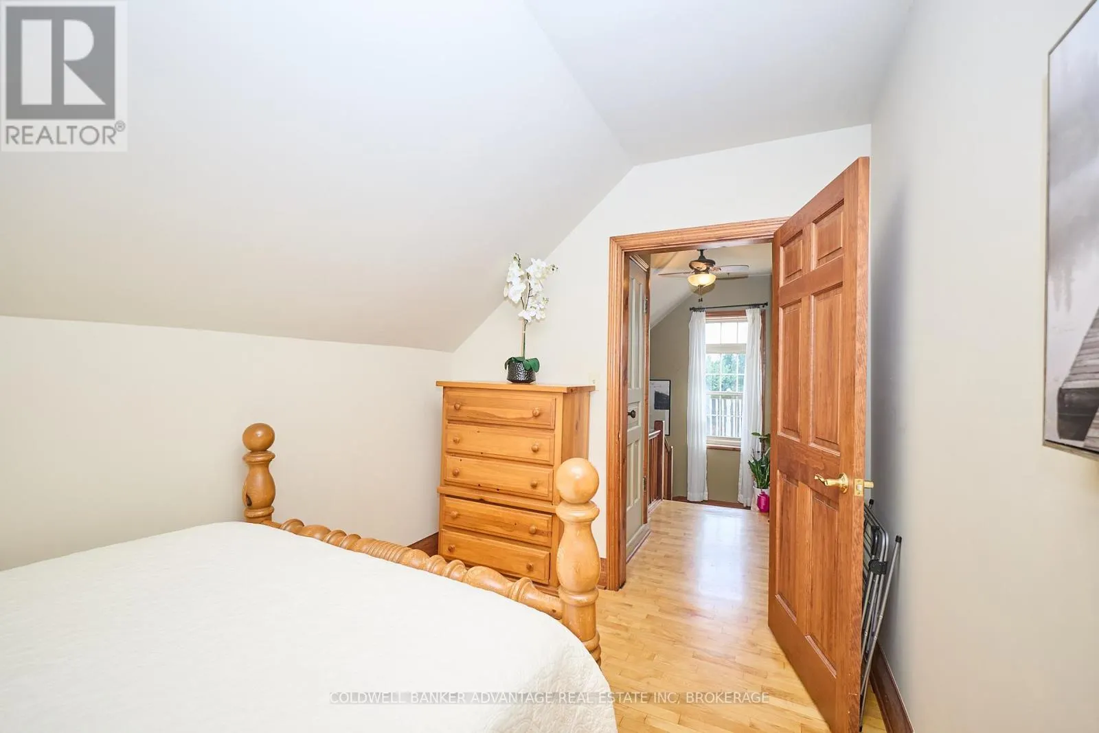 4698 SANDY COVE DRIVE