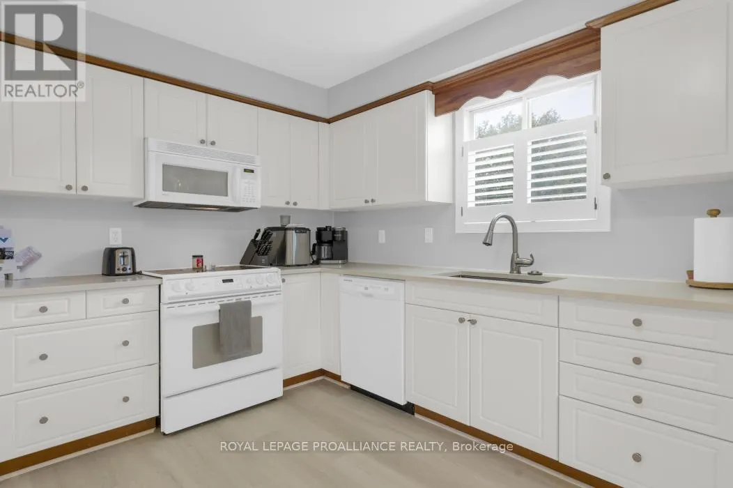 22 BRIARWOOD CRESCENT