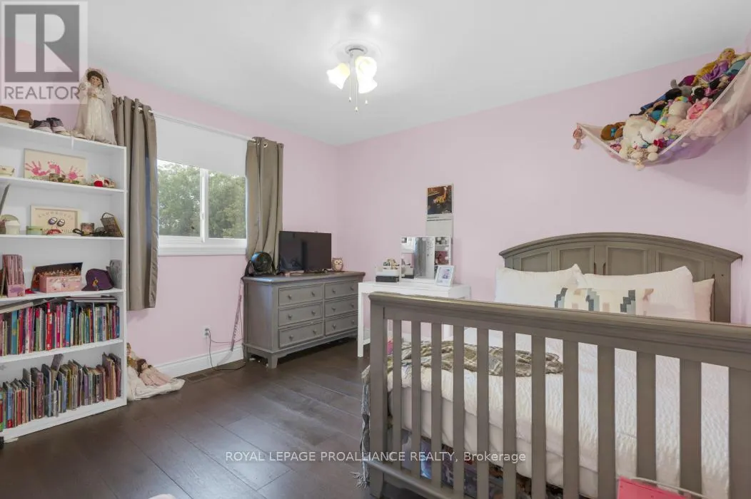 22 BRIARWOOD CRESCENT