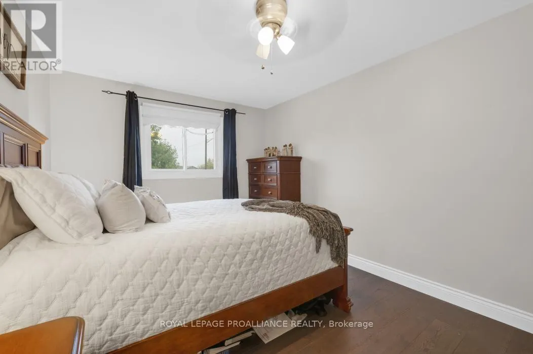 22 BRIARWOOD CRESCENT