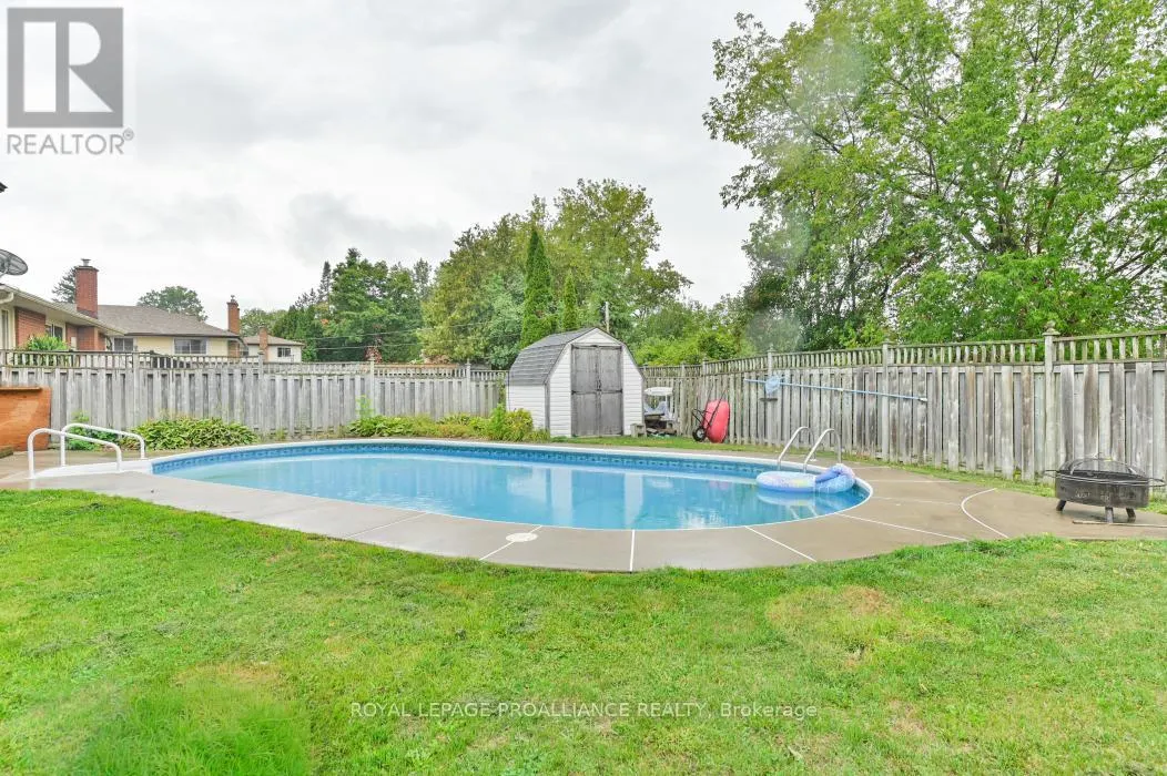 22 BRIARWOOD CRESCENT