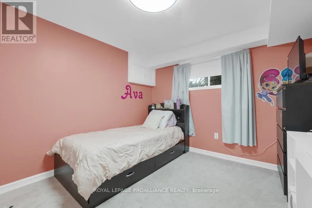 22 BRIARWOOD CRESCENT