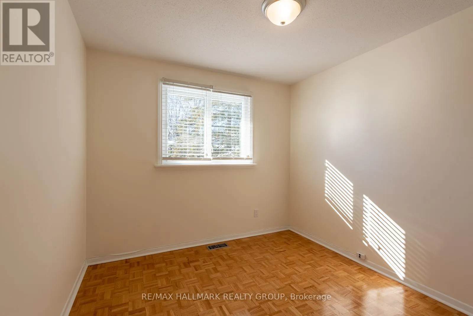 2429 OGILVIE ROAD