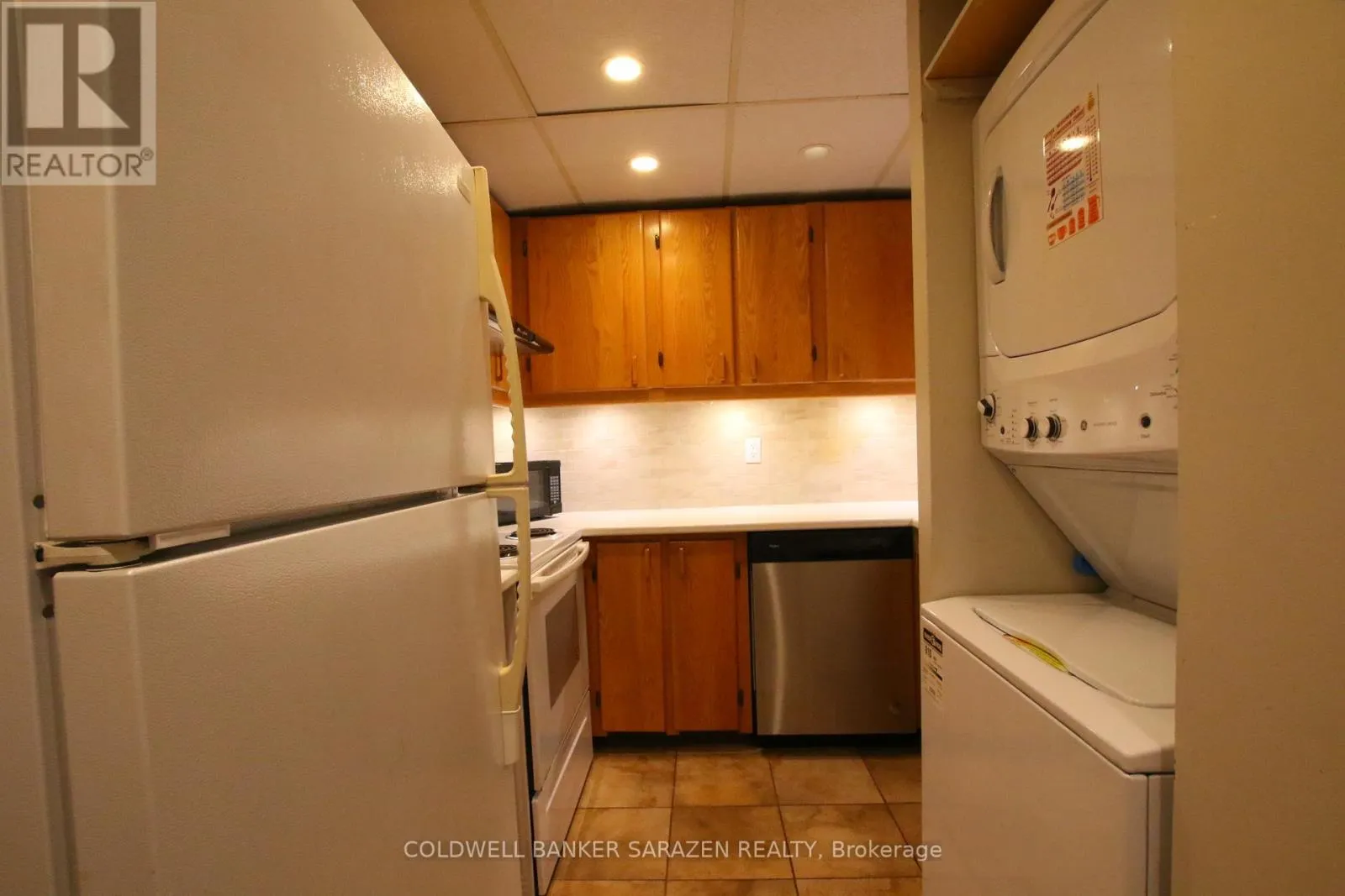 606 - 141 SOMERSET STREET W