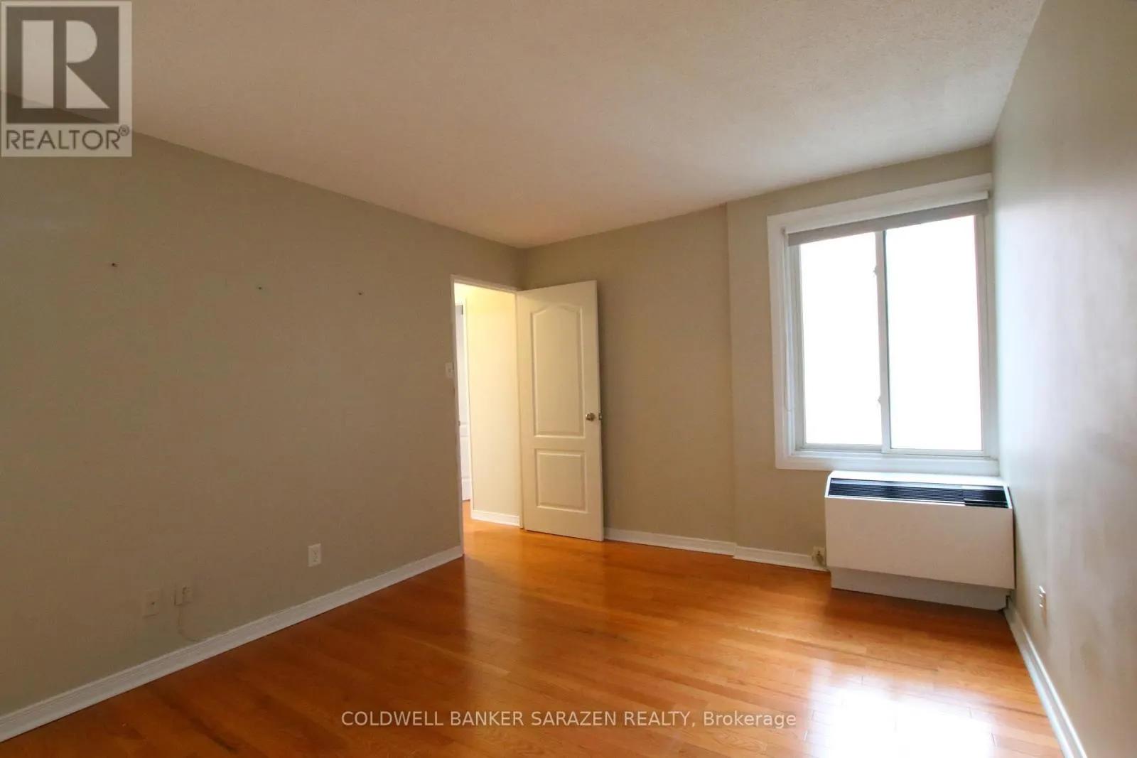 606 - 141 SOMERSET STREET W
