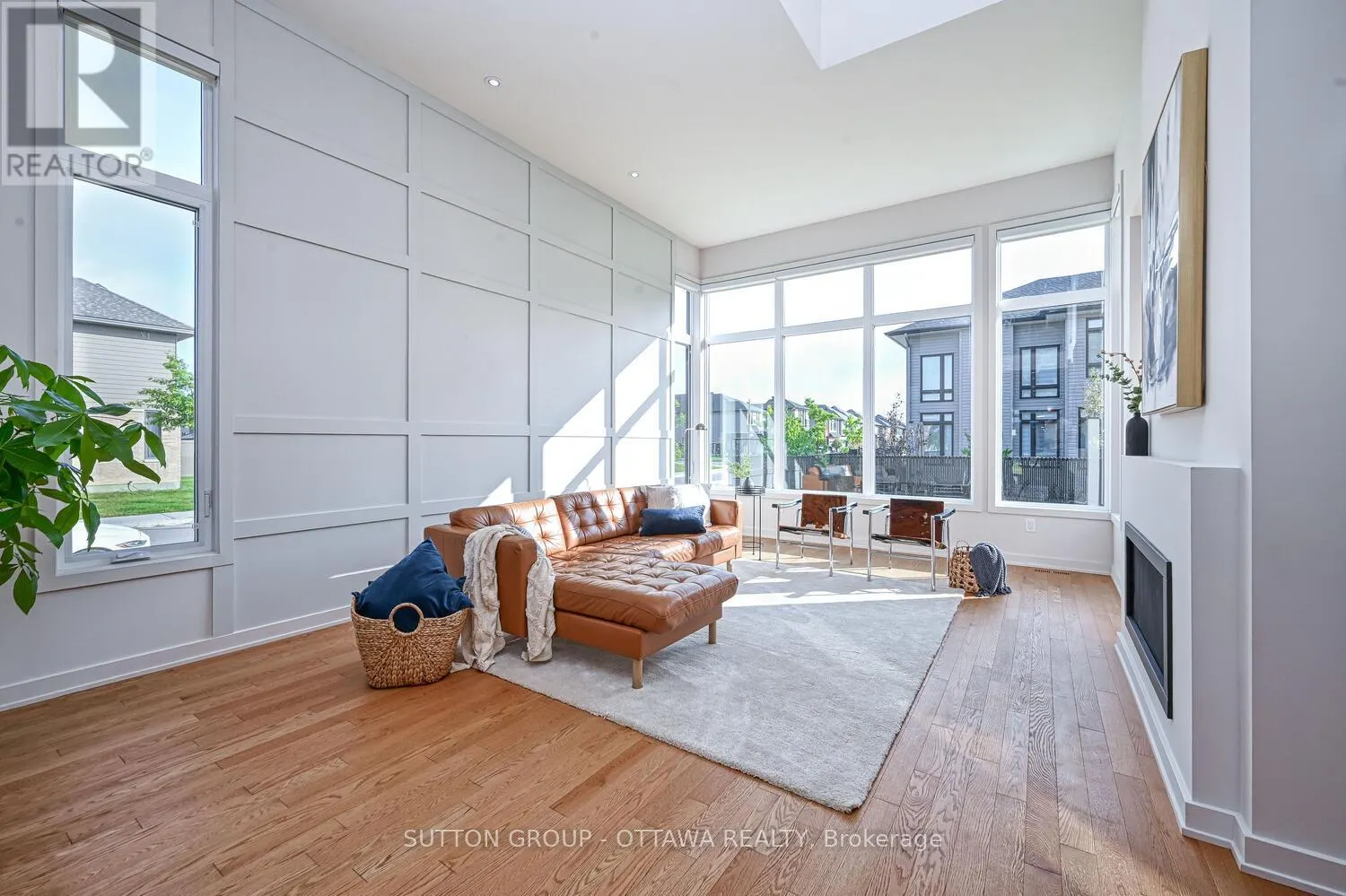 732 WOOLER PLACE