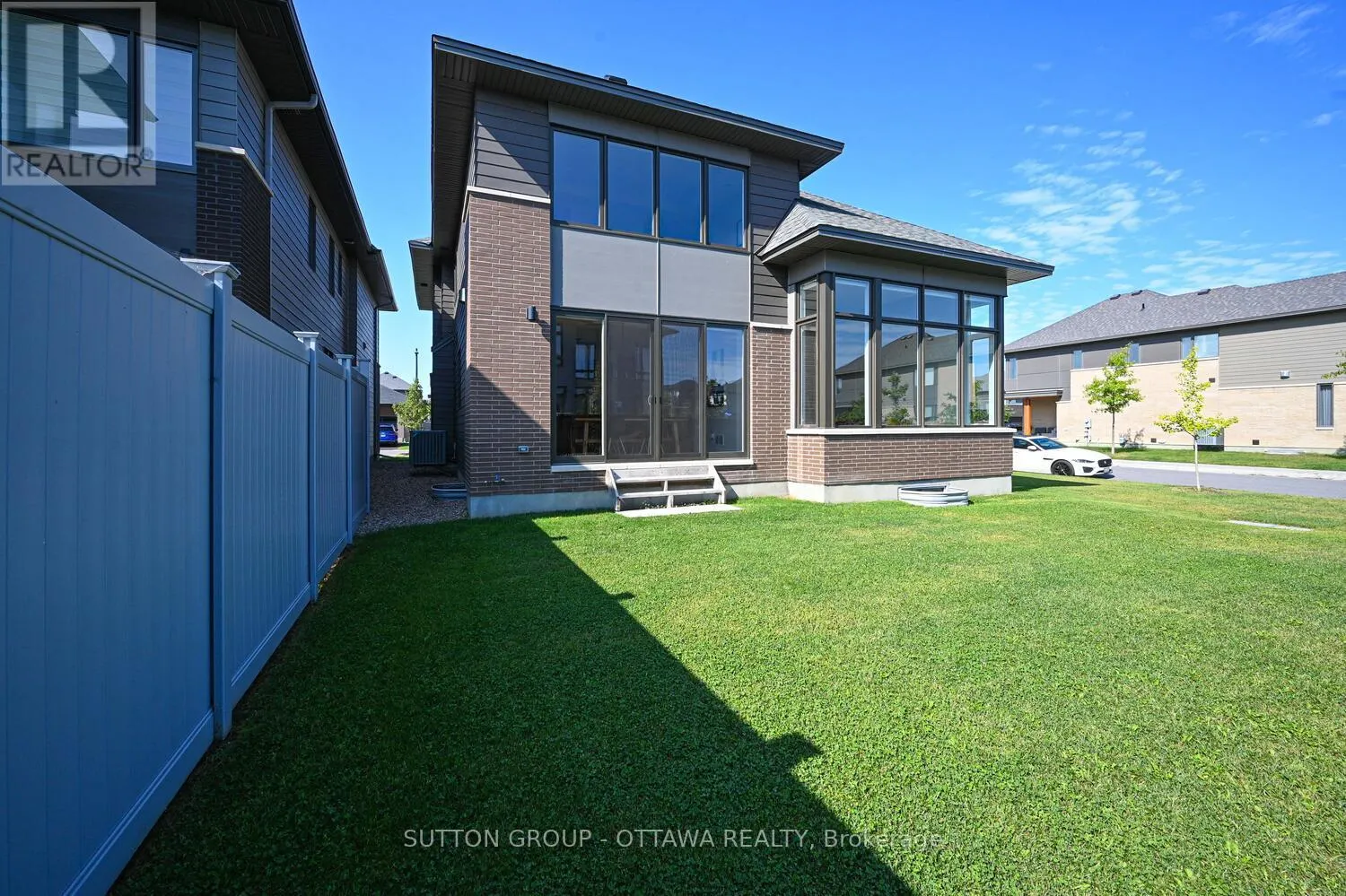 732 WOOLER PLACE