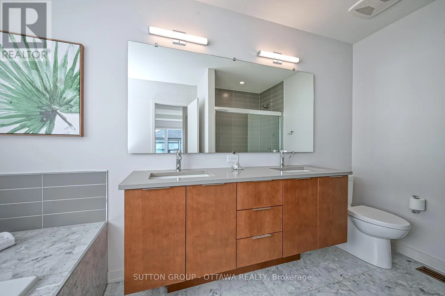 732 WOOLER PLACE