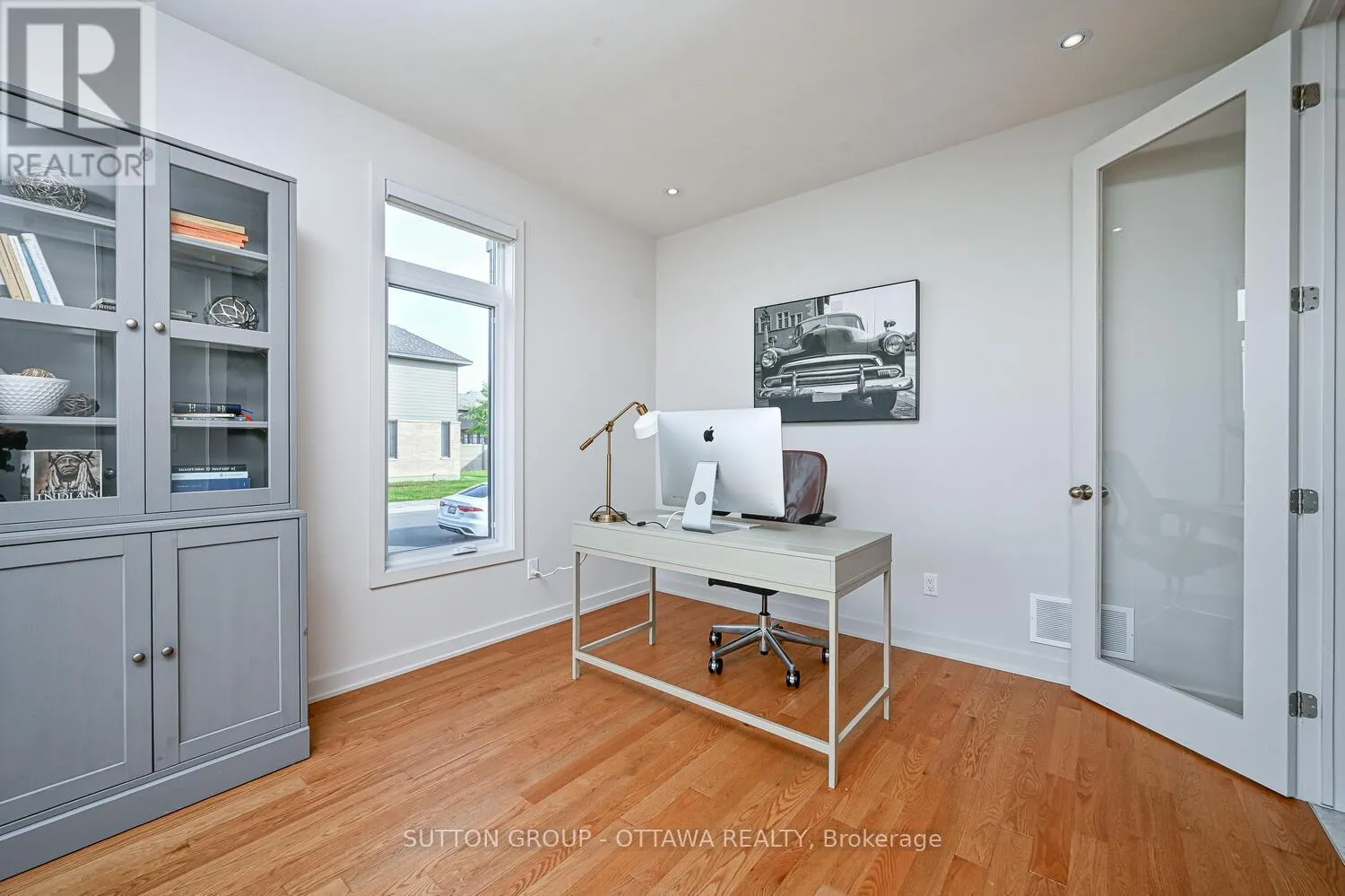 732 WOOLER PLACE