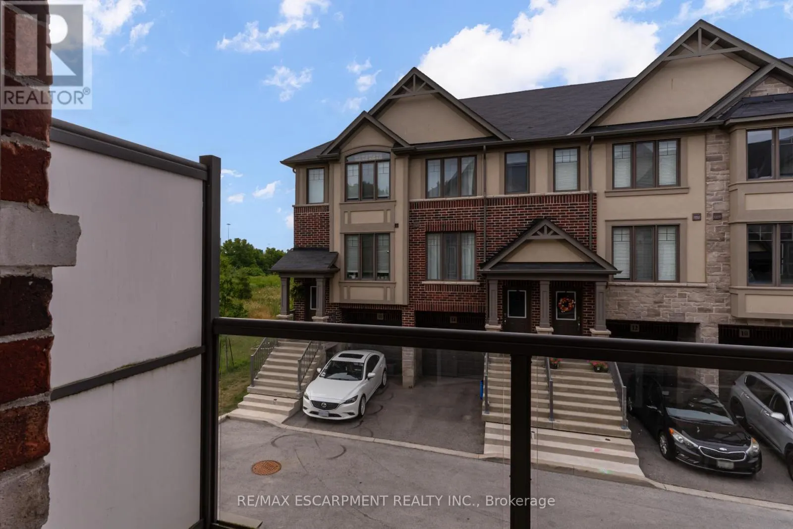 13 PRINGLE LANE