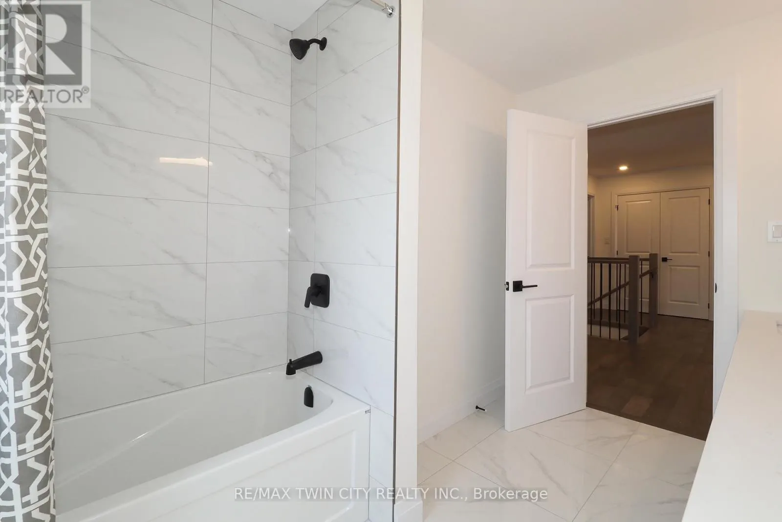 217 JEFFREY PLACE