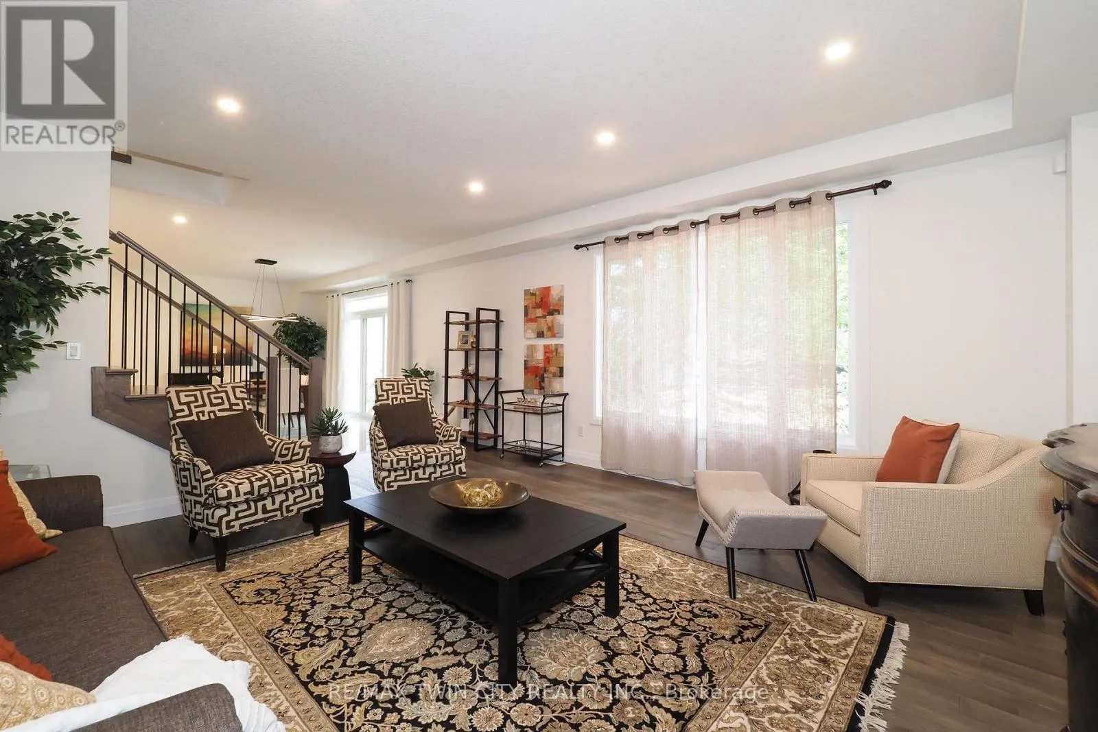 217 JEFFREY PLACE