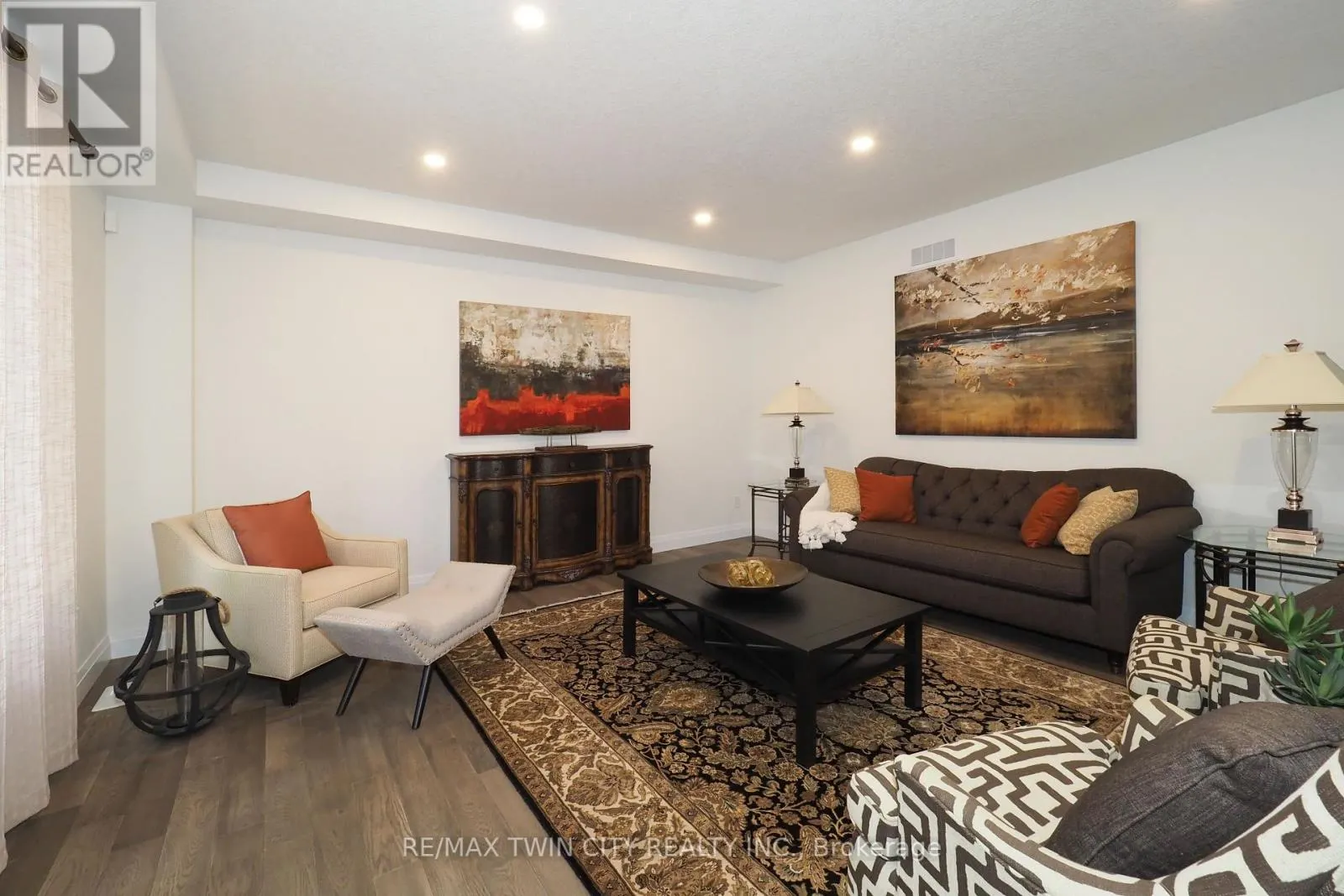 217 JEFFREY PLACE