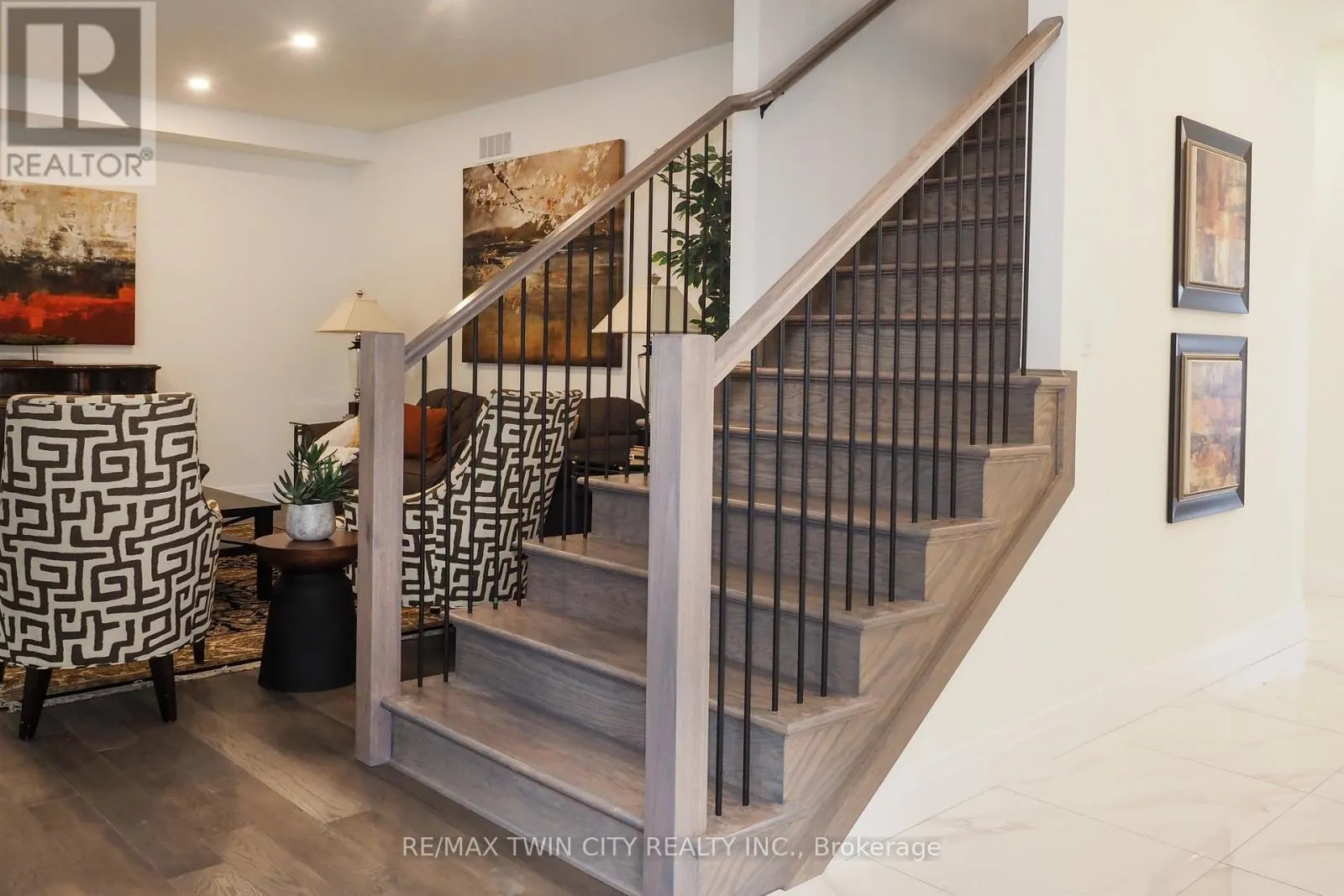 217 JEFFREY PLACE
