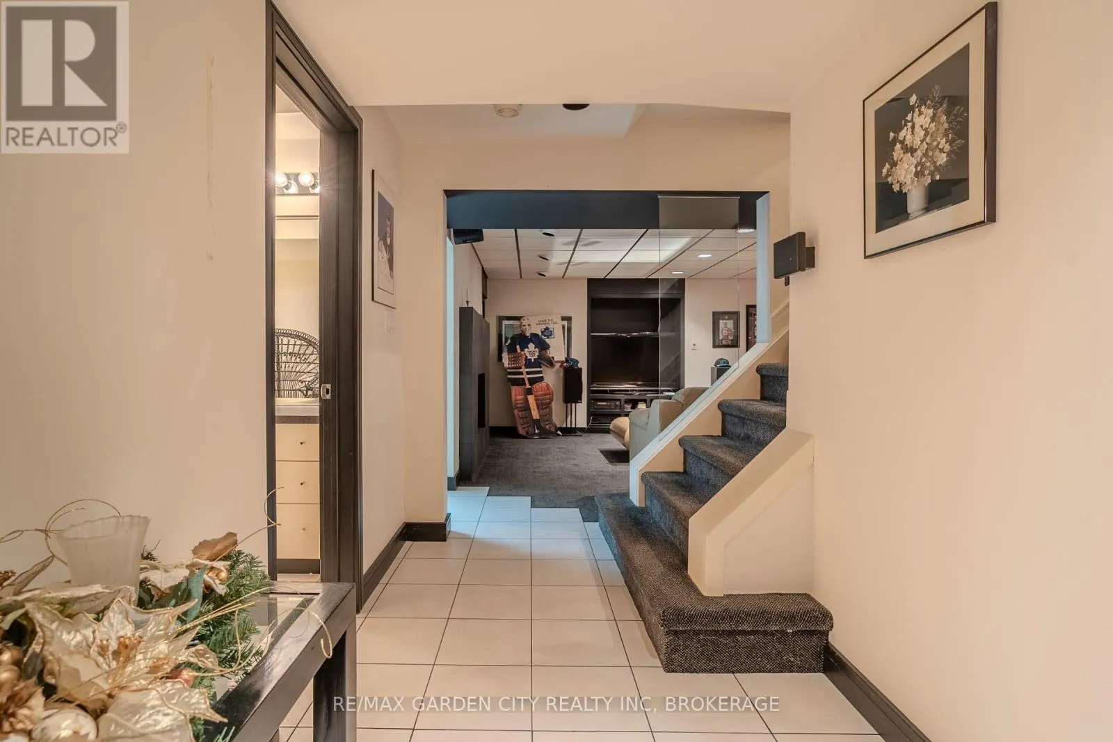 86 TREMONT DRIVE