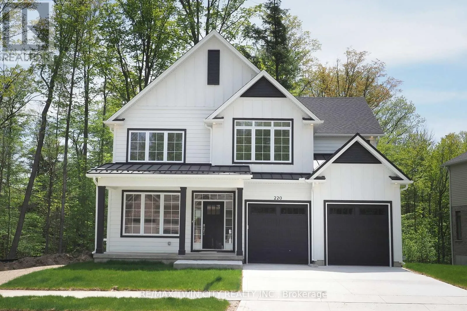 220 JEFFREY PLACE
