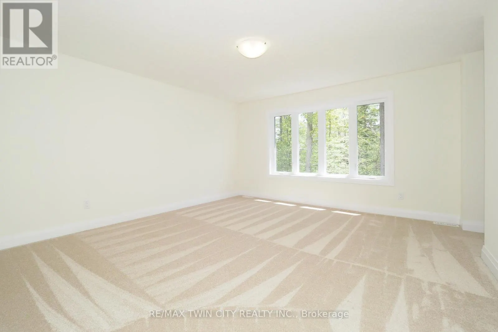 220 JEFFREY PLACE