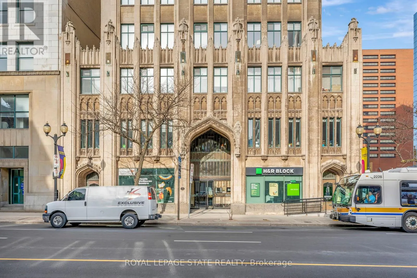 701 - 36 JAMES STREET S