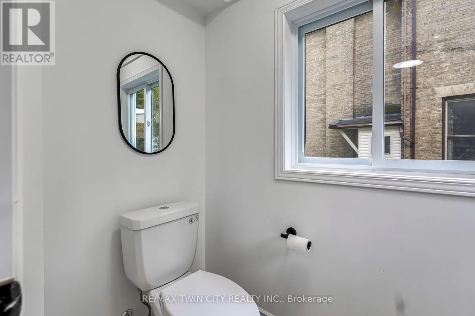 15 HAWARDEN AVENUE