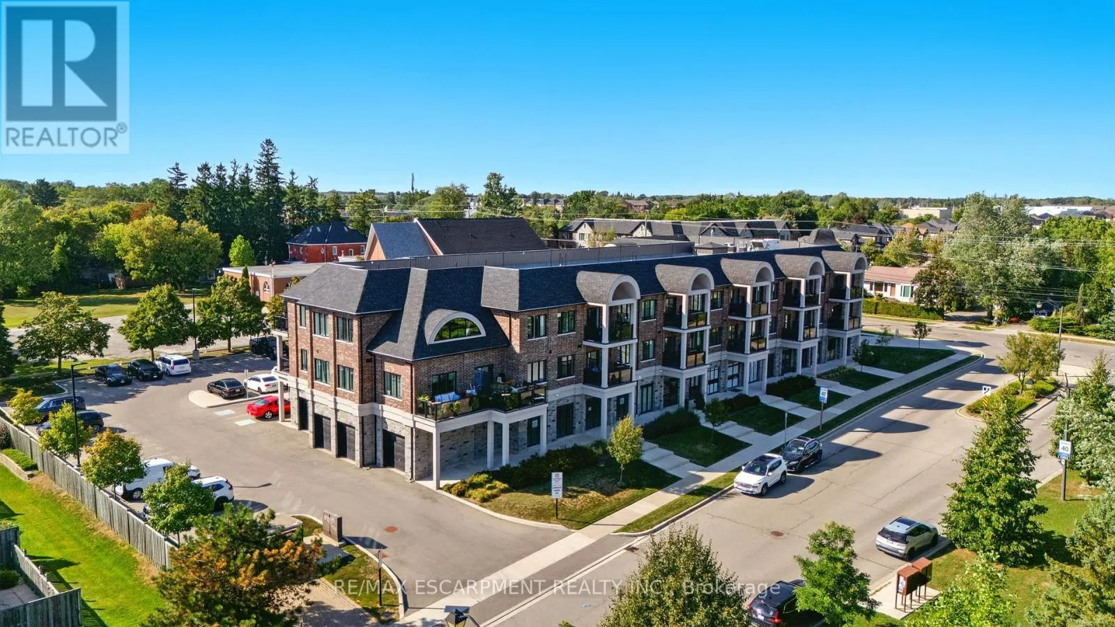 211 - 2605 BINBROOK ROAD