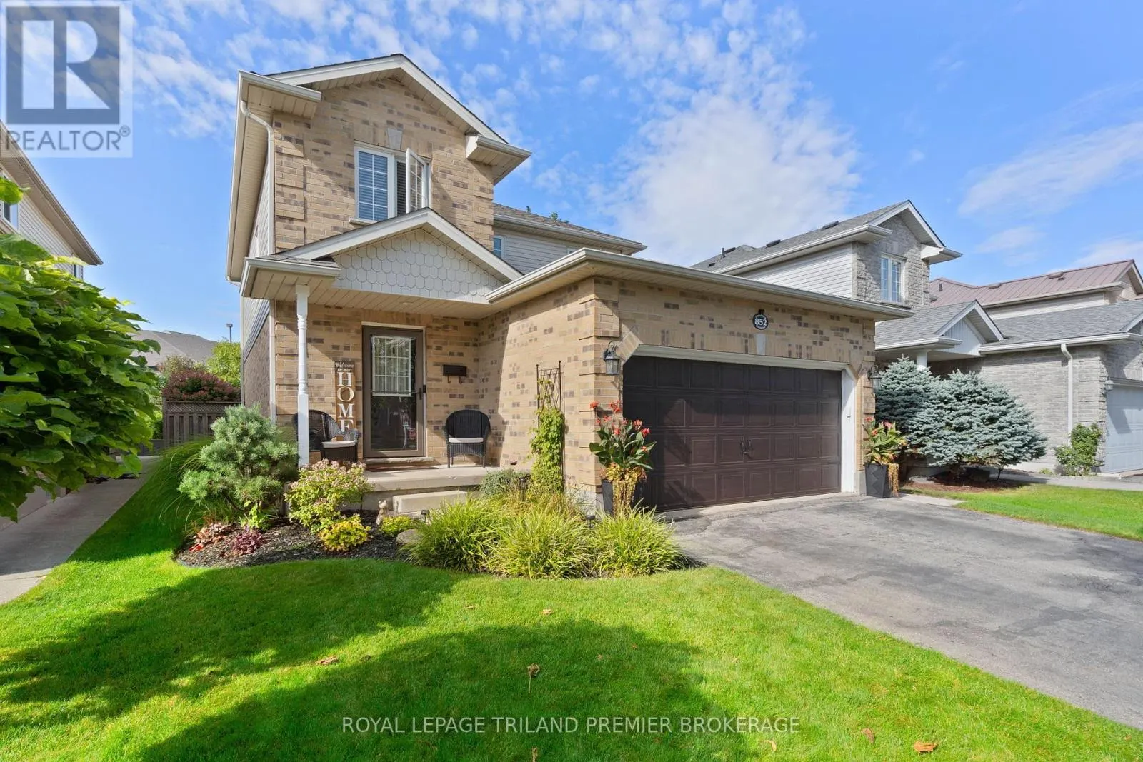 852 CRESTVIEW CRESCENT