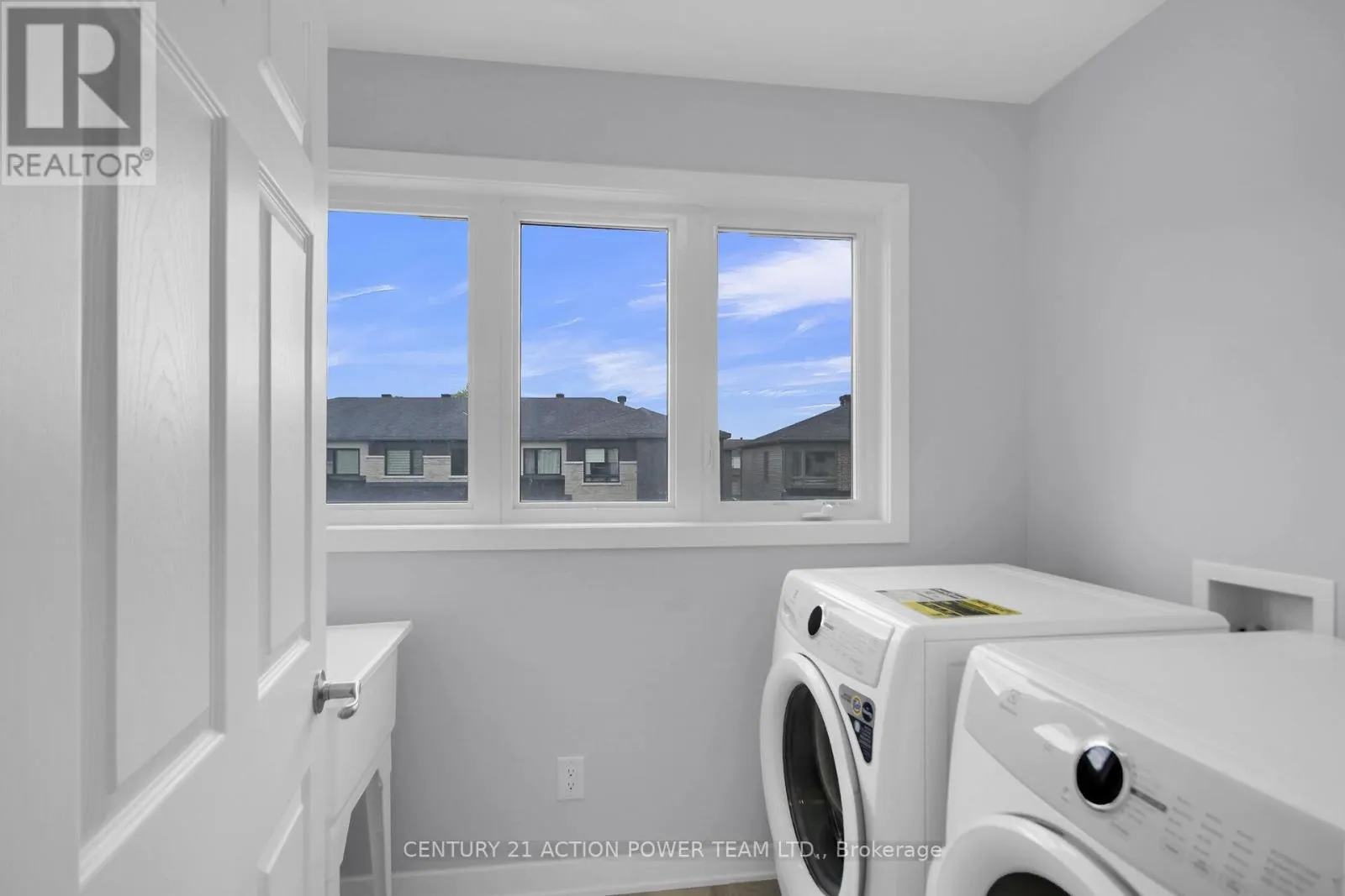 254 ORMISTON CRESCENT
