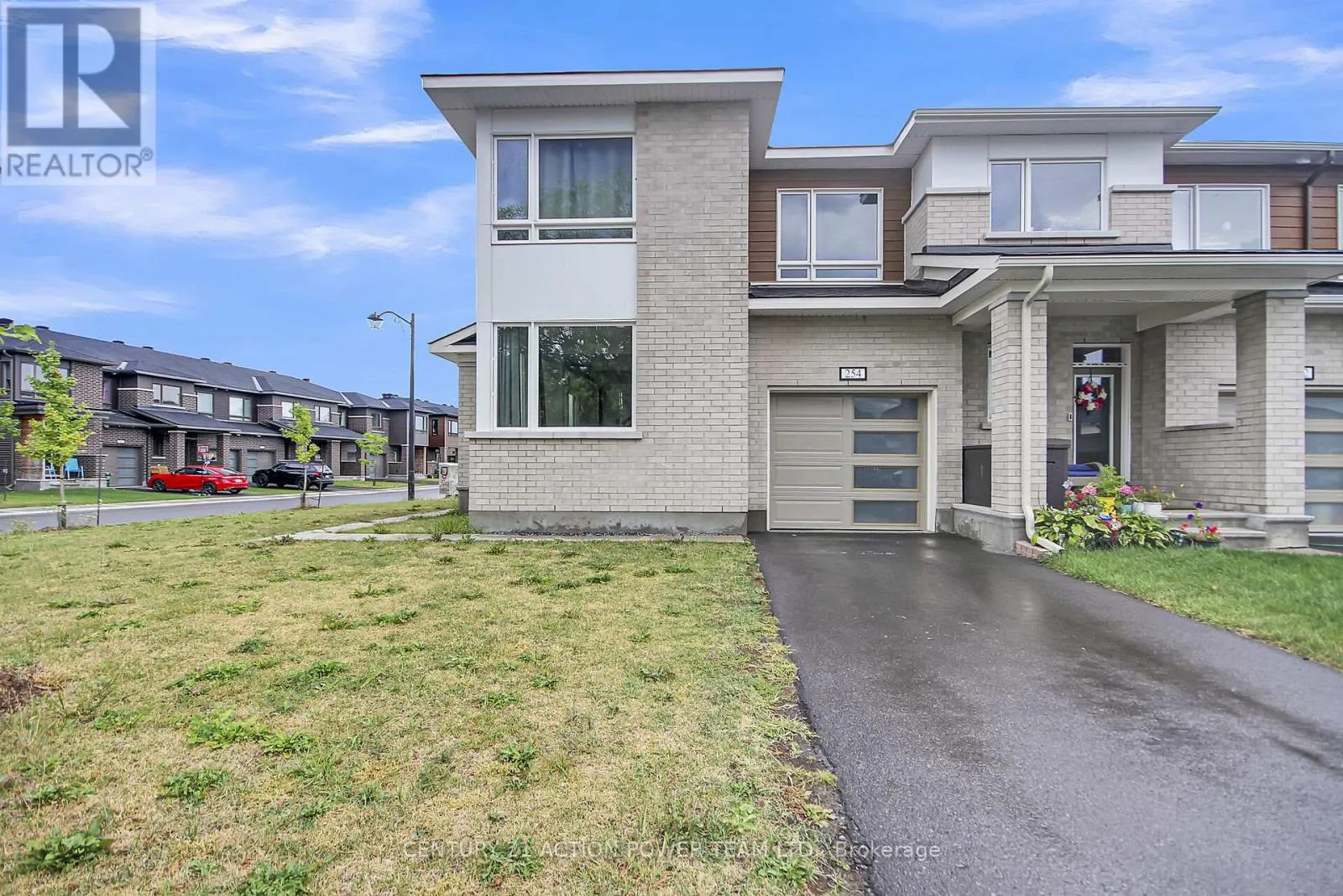254 ORMISTON CRESCENT