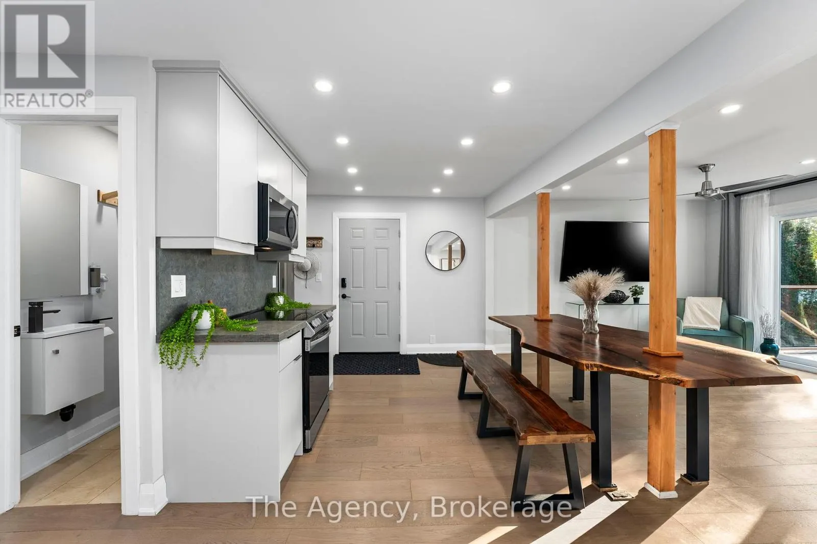 119 CAMPBELL BEACH ROAD
