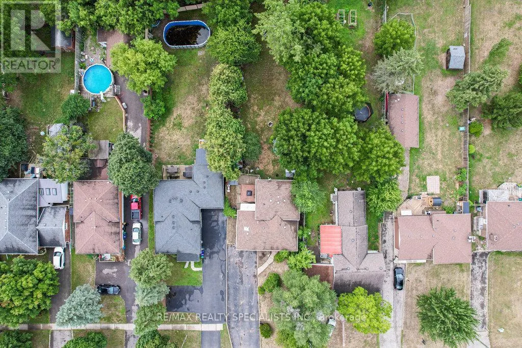 215A PARIS ROAD