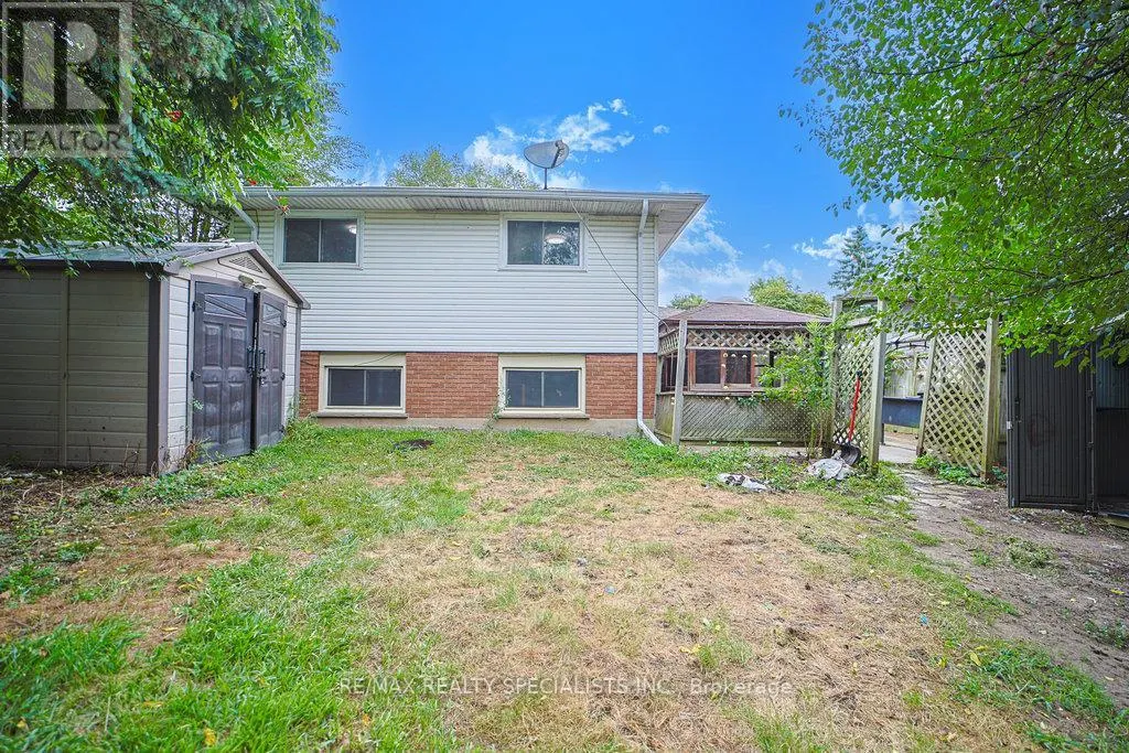 215A PARIS ROAD