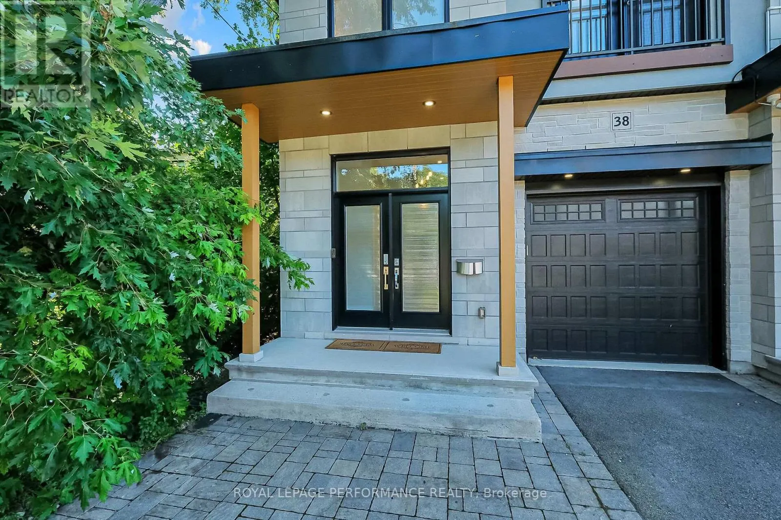 38 SUNNYMEDE AVENUE