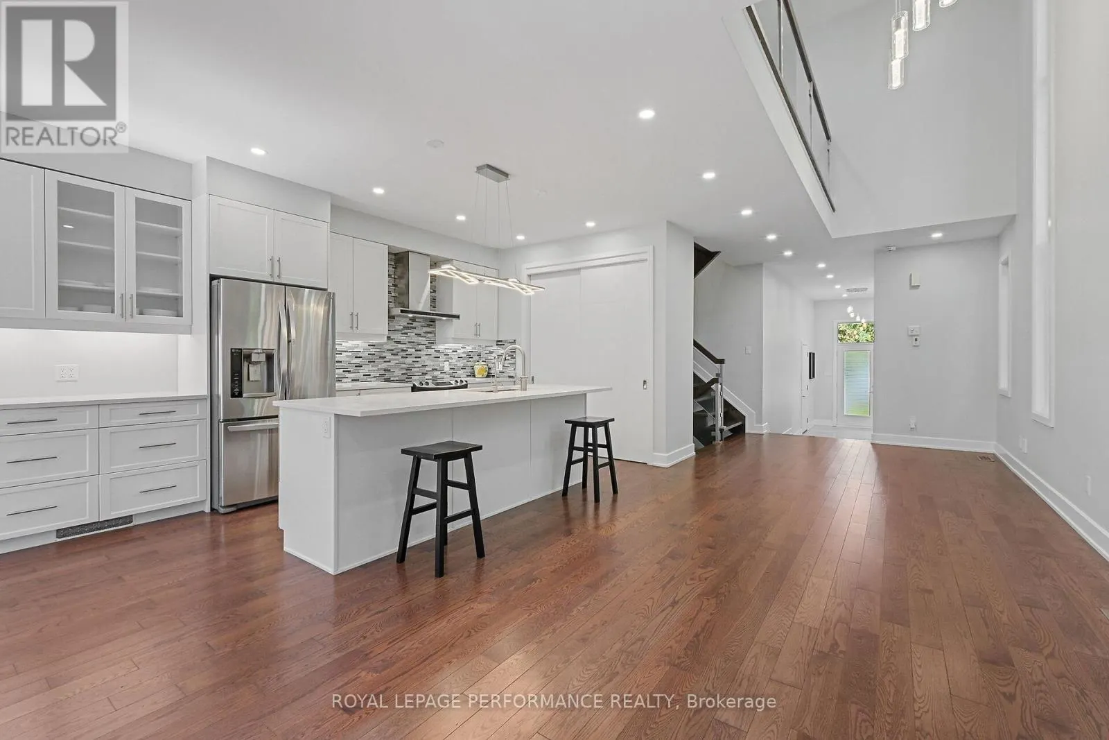 38 SUNNYMEDE AVENUE