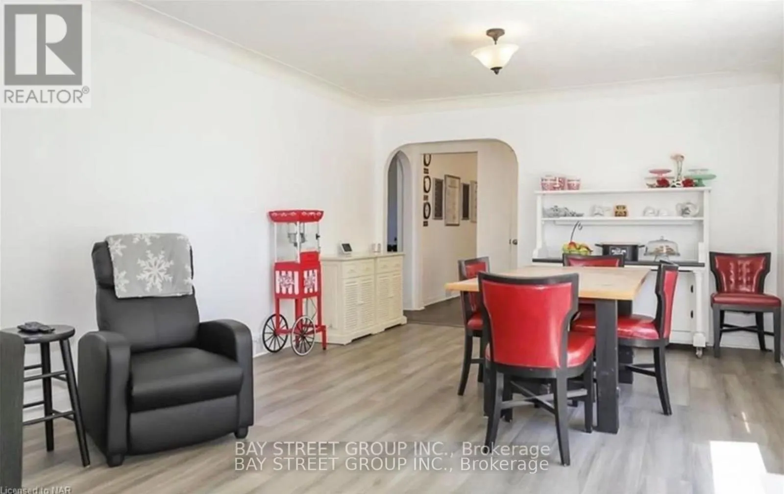 6565 STAMFORD GREEN DRIVE