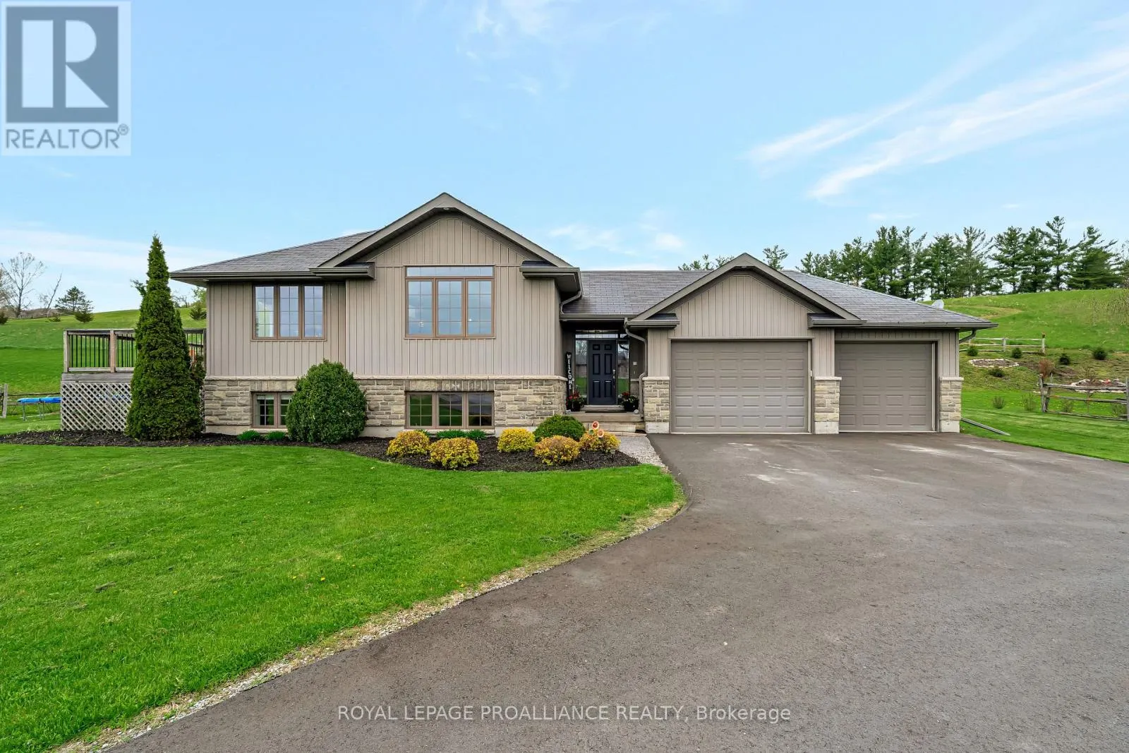 118 GENTLEBREEZE DRIVE