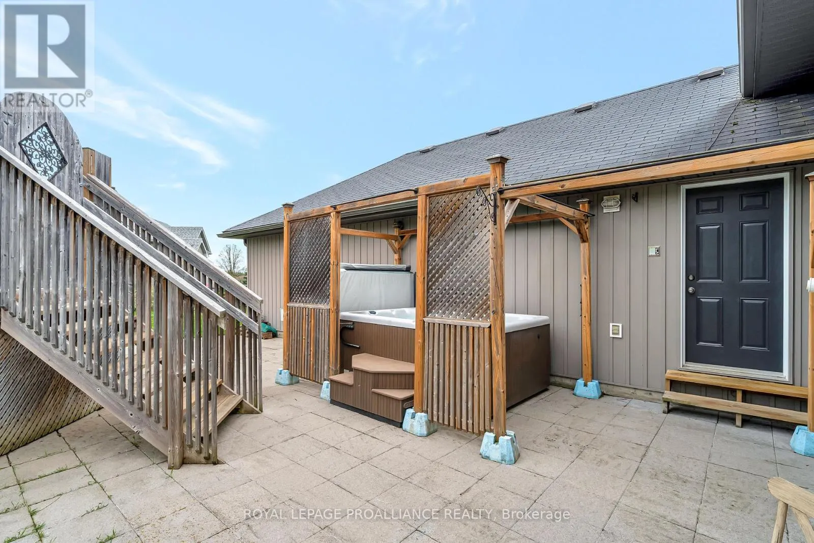 118 GENTLEBREEZE DRIVE